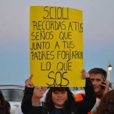 Pago a docentes y auxiliares bonaerenses.