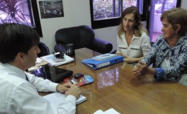 El intendente Dr Franco Flexas se reuniò con directivos del ISFD Nº 60