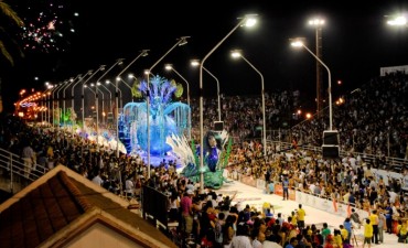 Gualeguaychú arrancó sus 10 noches de puro carnaval