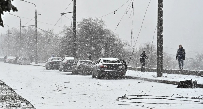 Más de mil ciudades ucranianas se quedaron sin electricidad por el extremo temporal invernal