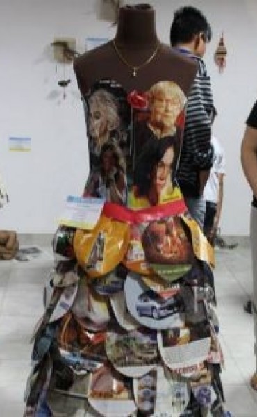 Vecinos de Baigorrita participaron de una curiosa muestra de objetos y esculturas