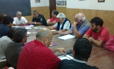 Autoridades de la policia local, se reúnen con las instituciones deportivas