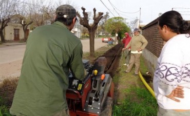Extensión Red de Gas Natural en distintos Barrios