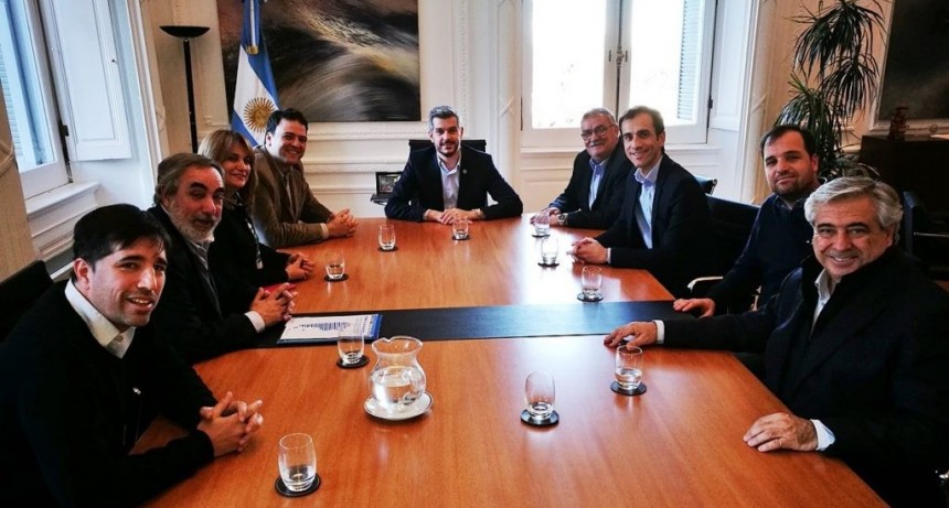 Intendentes oficialistas de la Cuarta Sección se reunieron con Marcos Peña. Alli estuvo el Dr Flexas