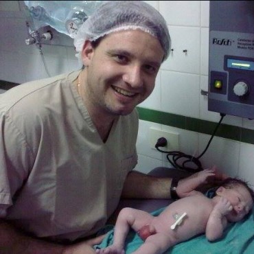 Hola doctor, por la salud de nuestros hijos. Hoy: Enuresis By Dr Julio Monti