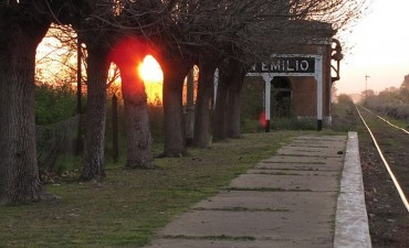 DIA DE LOS PUEBLOS I: Los festejos en San Emilio