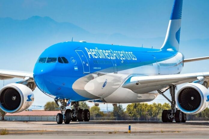 Paso clave: el gobierno consiguió el dictamen para privatizar Aerolíneas Argentinas