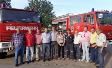 La Senadora “Chiquita” Villa visito Bomberos Voluntarios, y se interiorizo sobre su funcionamiento.