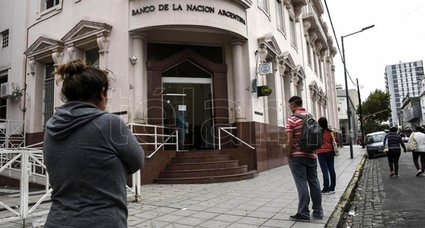 A PARTIR DEL LUNES | Los bancos volverán a atender sin turno, pero garantizando medidas sanitarias