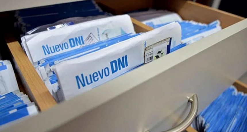 Lanzan un nuevo DNI electrónico con chip y código QR