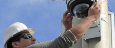 Se va terminando la colocación de los nuevos sistemas de seguridad en la ciudad