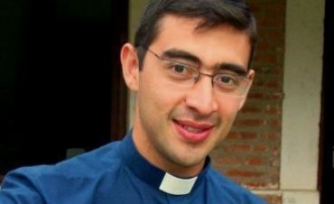Dios aparece en nuestras vidas nos tira, nos hace caer de nuestra soberbia, de aquello en tener todo organizado y planificado. Pablo cae al suelo, vos tenes que caer a la realidad. By Pbro. Luis Zazano