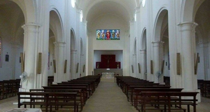 PEHUAJO | Rompieron el altar de la parroquia San Anselmo