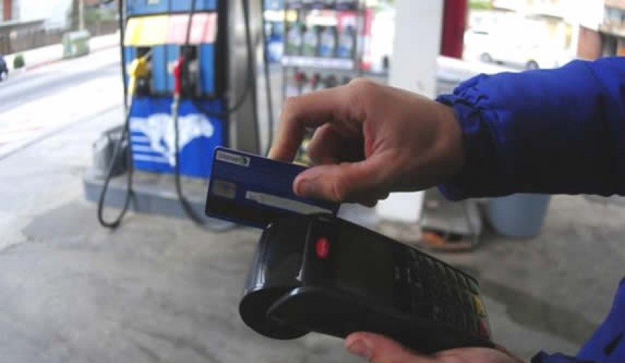 Estaciones de servicios independientes ya no aceptarán tarjetas de crédito
