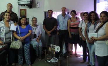 El Intendente Javier Mignaquy distribuyó parte del Fondo Educativo