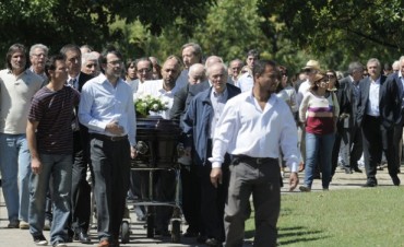 EL ADIOS A STRASSERA