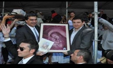 El cuadro que Cristina le dio al Papa se lo había regalado un intendente de Mendoza