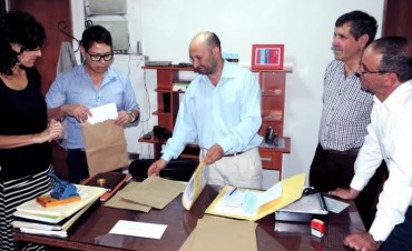 Se realizò la primer licitaciòn para compra de combustible por parte del municipio