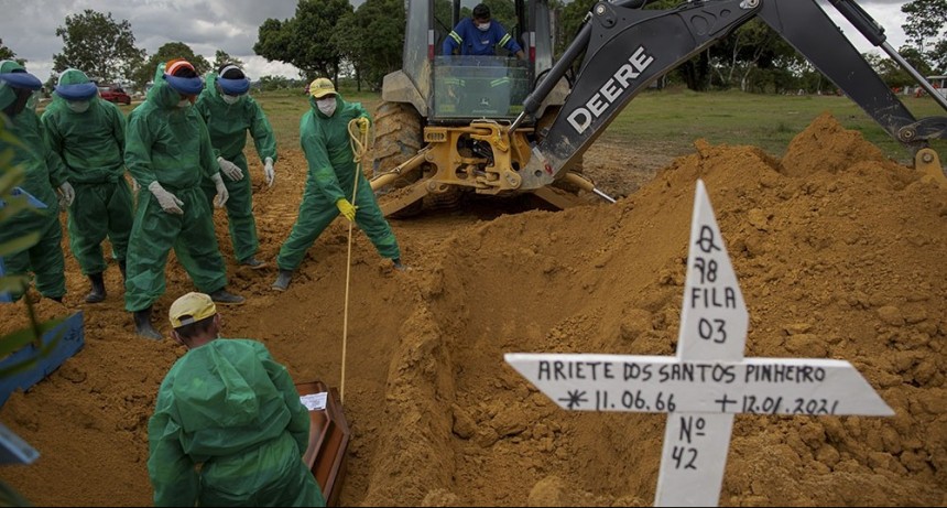 La cepa de Manaos tiene capacidad de reinfectar, poder duplicado y ya está en la Argentina