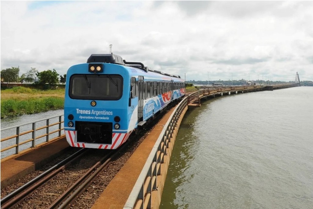El único tren internacional de pasajeros de la Argentina brinda un servicio que dura 8 minutos