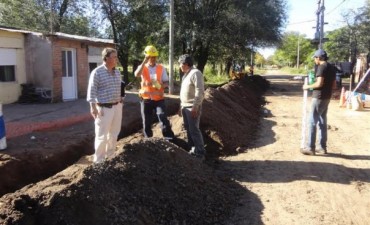 “Red de Desagües Cloacales en Barrio Juan El Bueno”