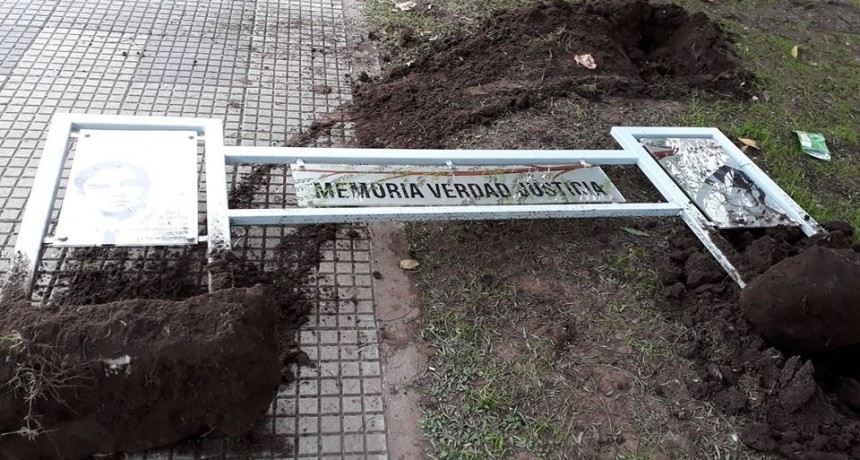 Hecho de violencia en la plaza central de nuestro medio