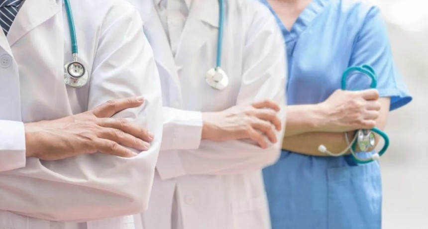 La matrícula nacional será requisito suficiente para los trabajadores de la salud en hospitales nacionales