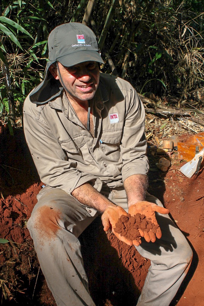 Avanzan en la elaboración de la carta de suelos de Guaraní