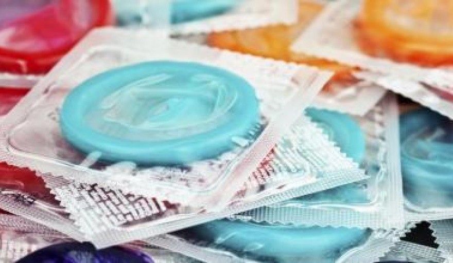Solo el 17% de los jóvenes utiliza el preservativo en todas sus relaciones sexuales