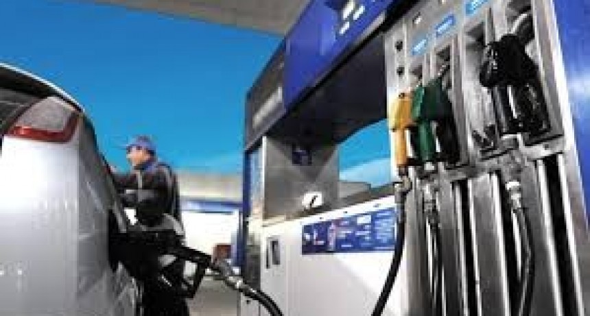 YPF aumentó un promedio del 3,5% en los precios de sus combustibles