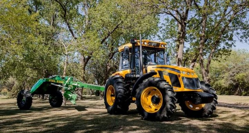 Se adquirió nuevas maquinarias para cuidar los caminos rurales