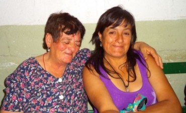 Encontró a su madre luego de 30 años de búsqueda