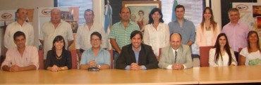 La foto que todos querian ver! El Dr Franco Flexas presentò su equipo de gobierno